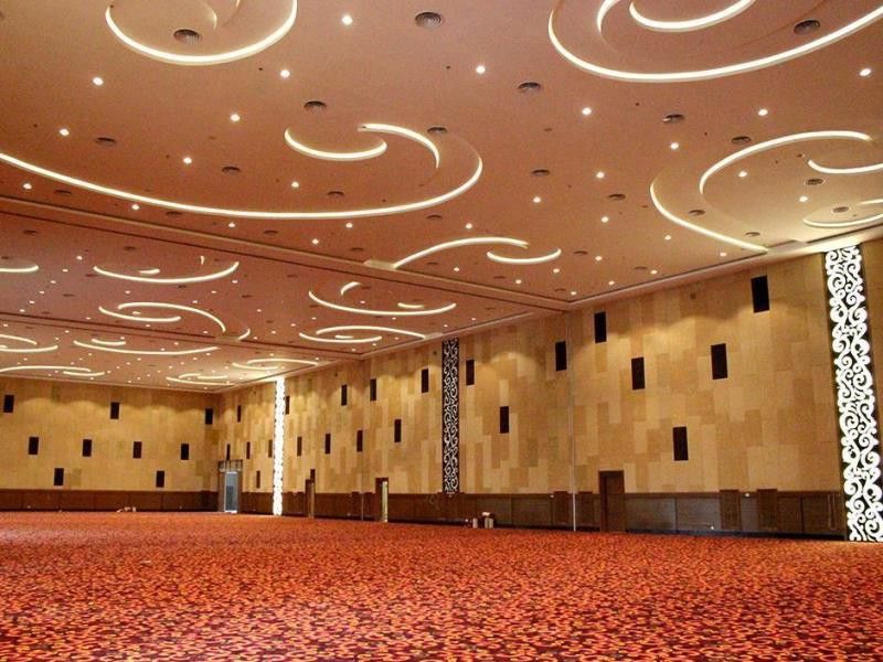 The Alana Yogyakarta Hotel And Convention Center Sleman  Esterno foto